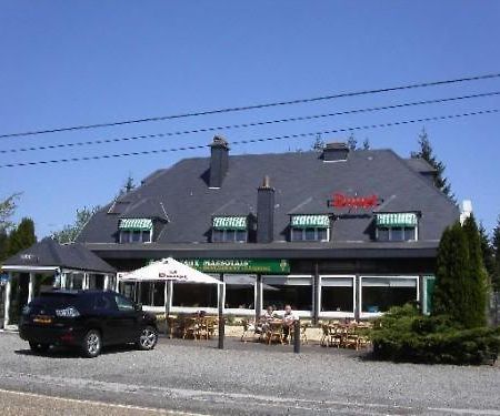 Hotel Aux Massotais Petites Tailles Екстер'єр фото
