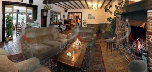 Hotel Aux Massotais Petites Tailles Екстер'єр фото
