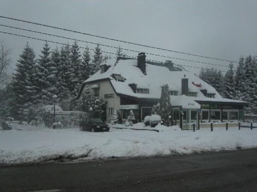 Hotel Aux Massotais Petites Tailles Екстер'єр фото